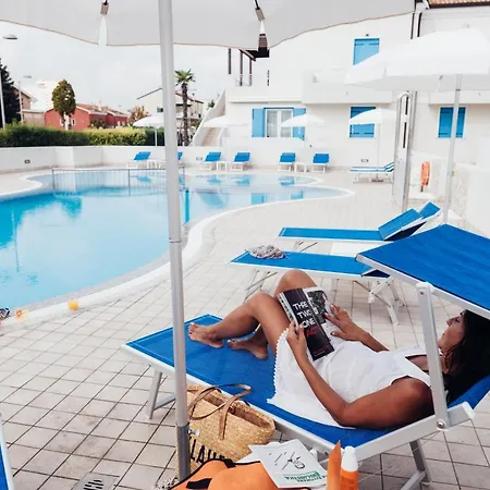 Apartment Anima Jesolo - Drago Village, Family Apartments, Beach, Pool & City Center *