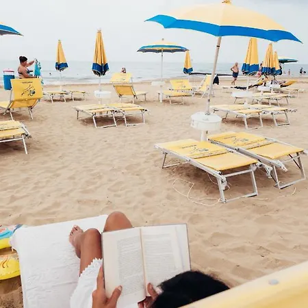 Apartment Anima Jesolo - Drago Village, Family Apartments, Beach, Pool & City Center *